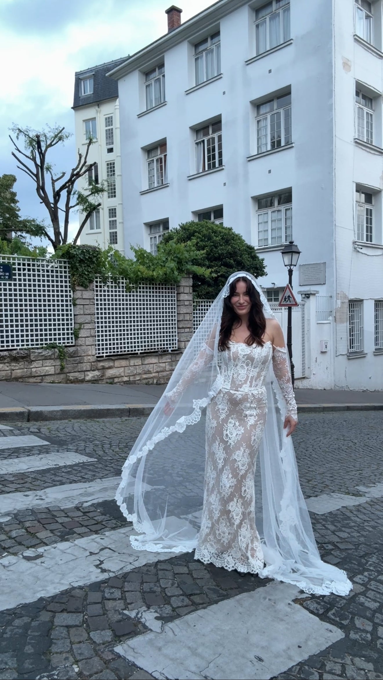 Lottie Full length